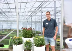 Thon Groenendijk of Allplant also presented the novelties at FN Kempen's farm. The photo shows several new numbers of Echinacea (sunflower).